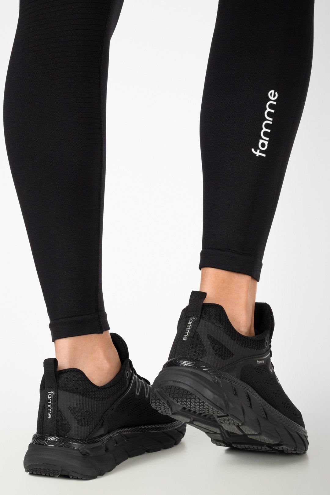 Endorphin RX1 Shoes - Joggesko - Sneakers for dame - Svart - Famme